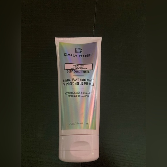 Daily Dose Deep Conditioner-6 oz size.New & sealed. Revitalisant Hydratant - Picture 1 of 4